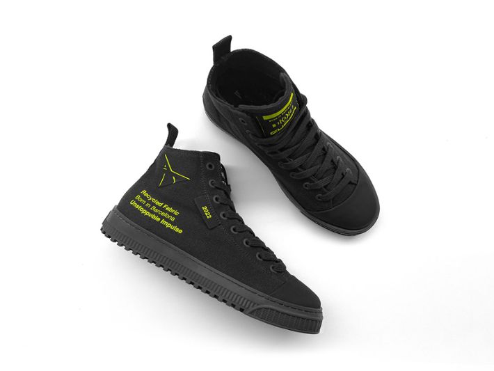 MIKAKUS x CUPRA Born Schwarz