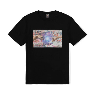 TVBOY X CUPRA Black T-Shirt – UNISEX