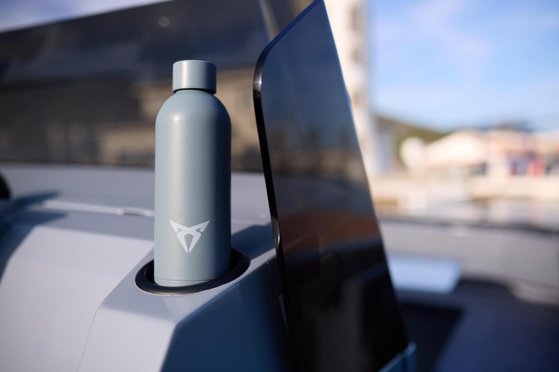 CUPRA Trinkflasche Enceladus Grau